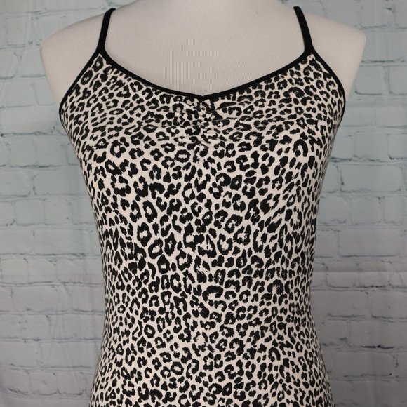 Express Best Loved Cami Black and White animal Print, Size Medium - Picture 3 of 5